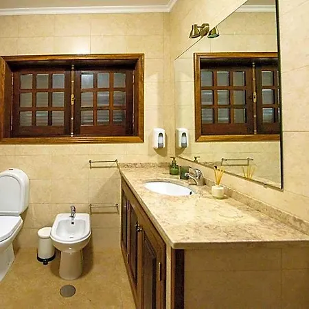 Hotel Greenside Of Sea